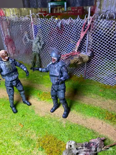The walking dead diorama 17