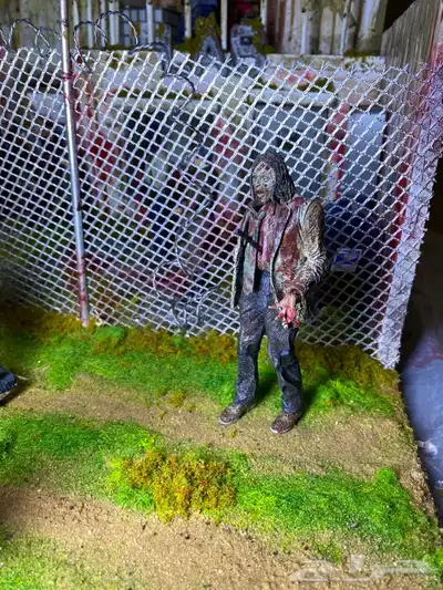 The walking dead diorama 22