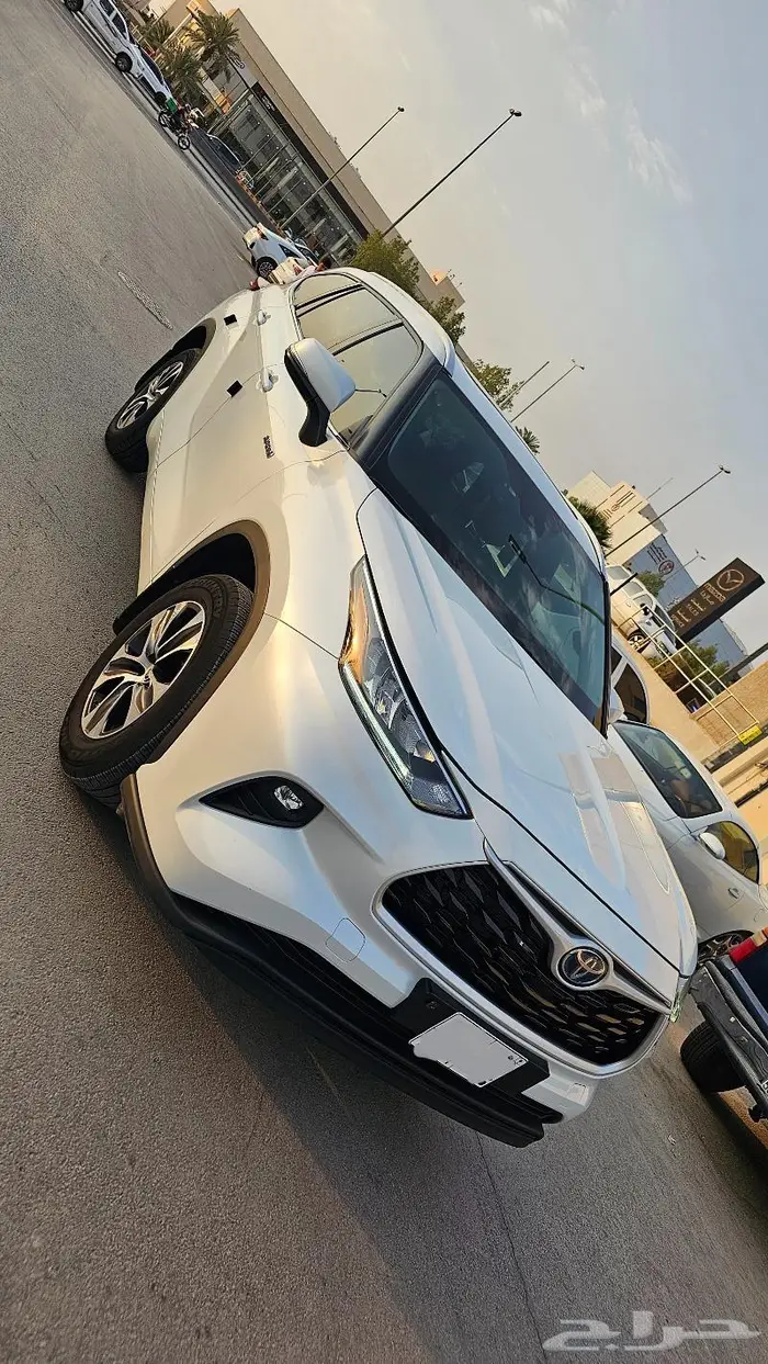 هايلندر نصف فل 2022 لؤلؤي GLE 6