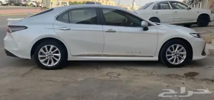 جنوط. كامري. موديل 2023. مقاس 17 2