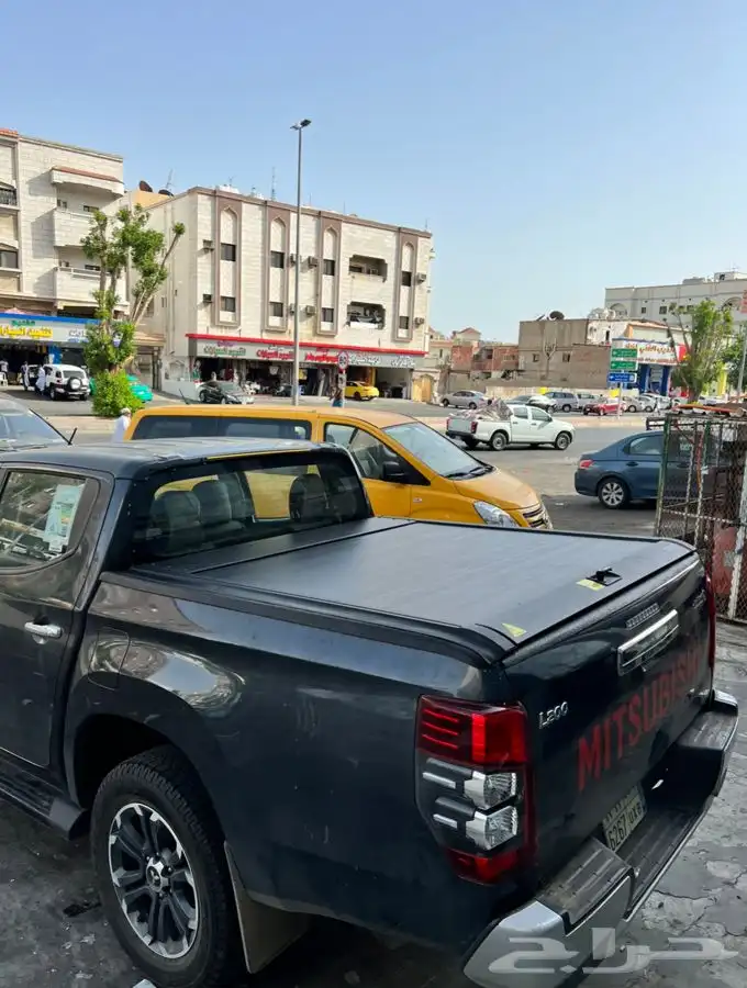 غطاء ميستوبيشي 1