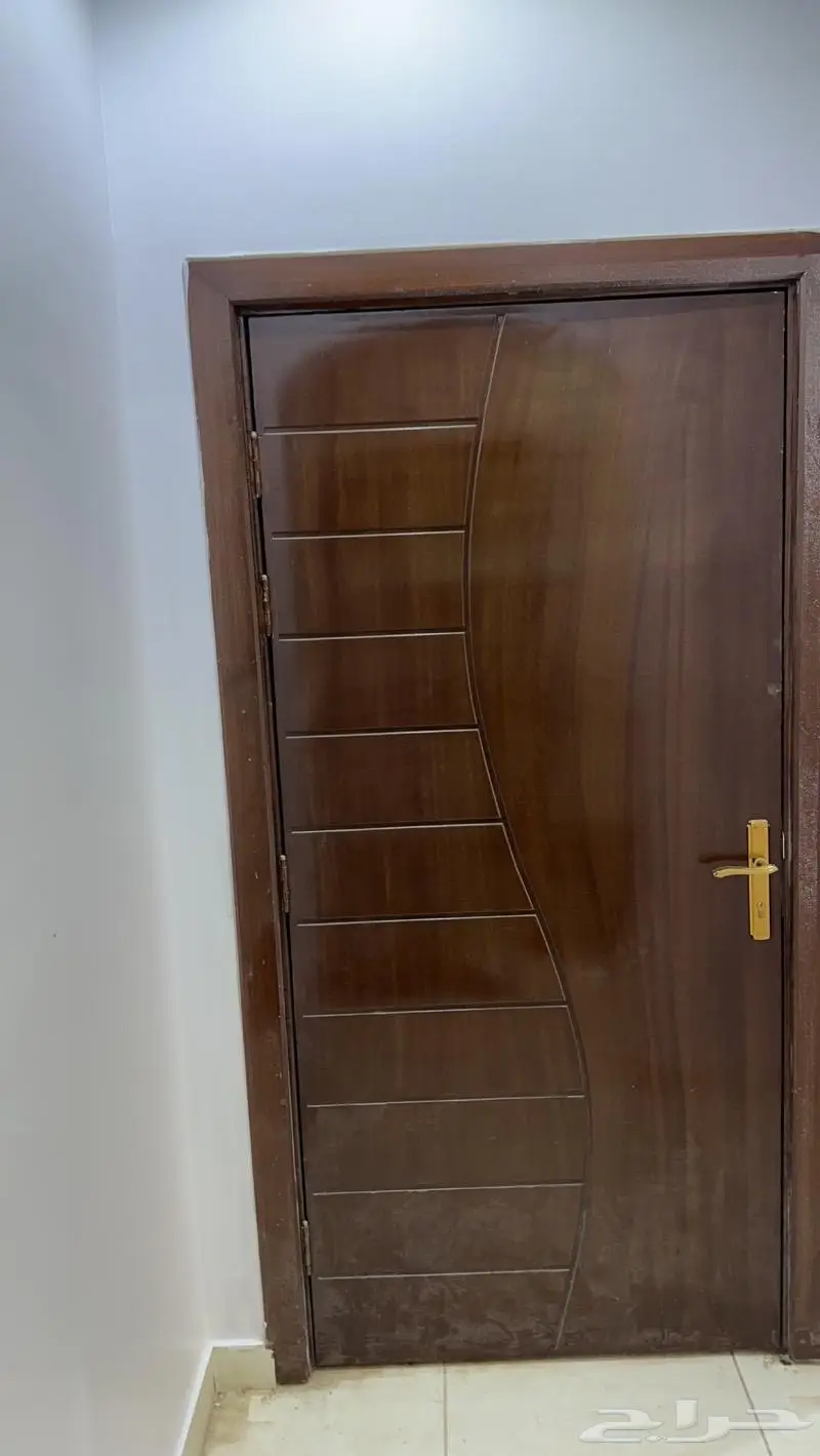 شقه للايجار حي المطار جديده مطلوب عرسان او عايله صغيره 3