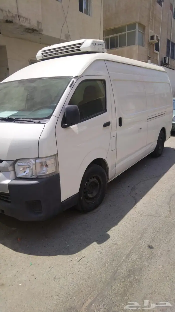 هايس تويوتا ثلاجة فان سقف عالي للايجار 3