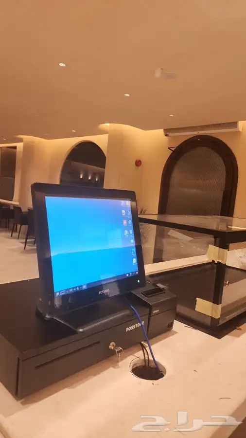 كاشير لمس وعادي مستخدم وجديد بضمان مؤسسة معتمدة 1