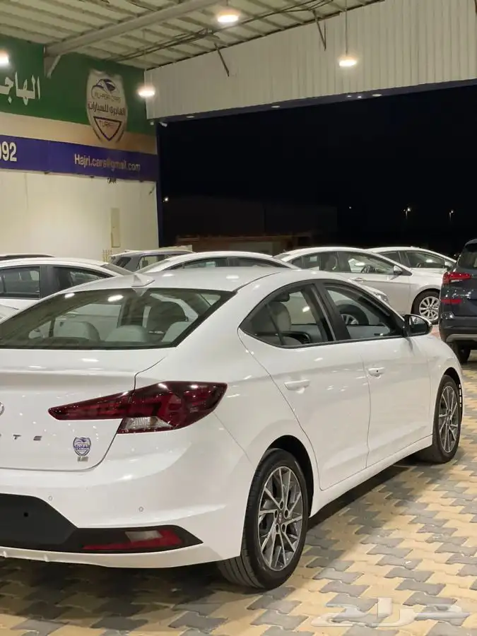 النترا بنزين 2020 نص فل ماكينه 1600 4