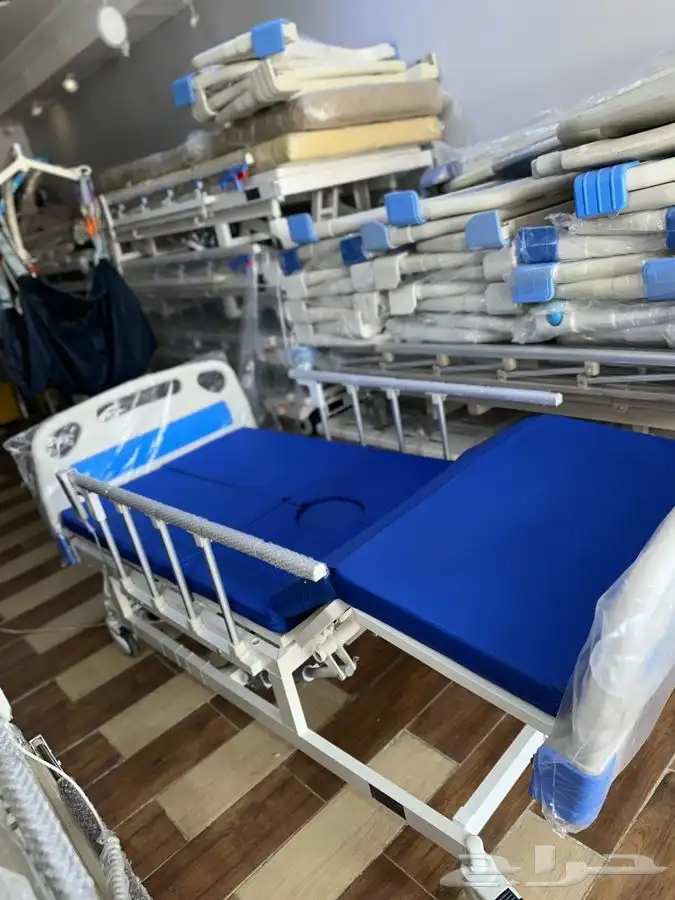 سرير طبي كهربائي يتحول لكرسي 12