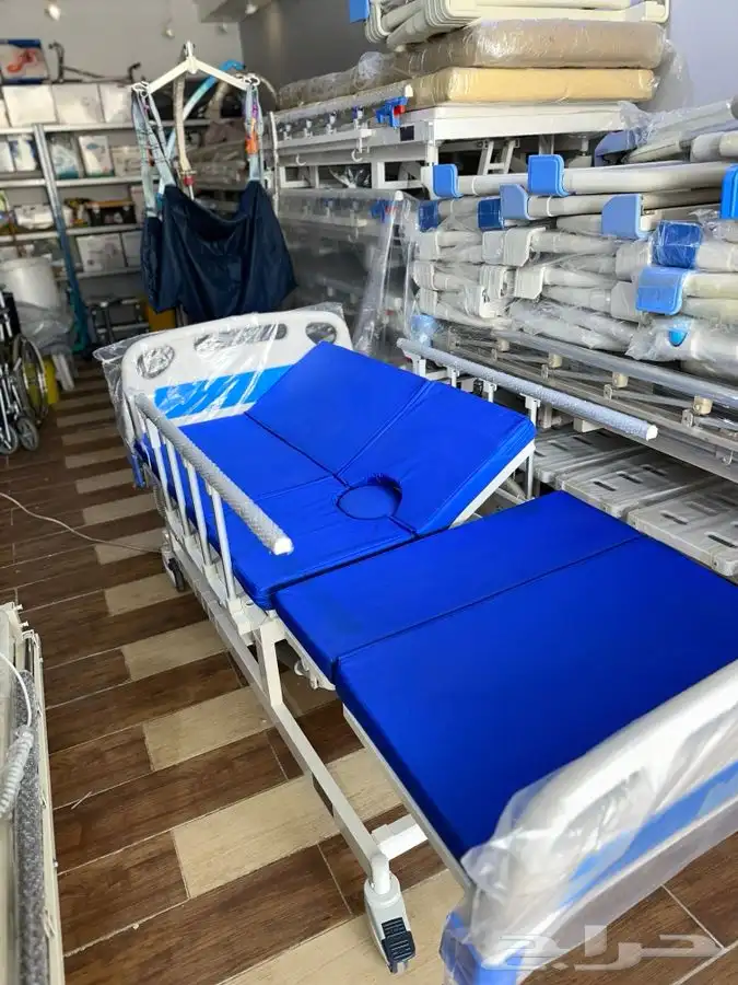 سرير طبي كهربائي يتحول لكرسي 16