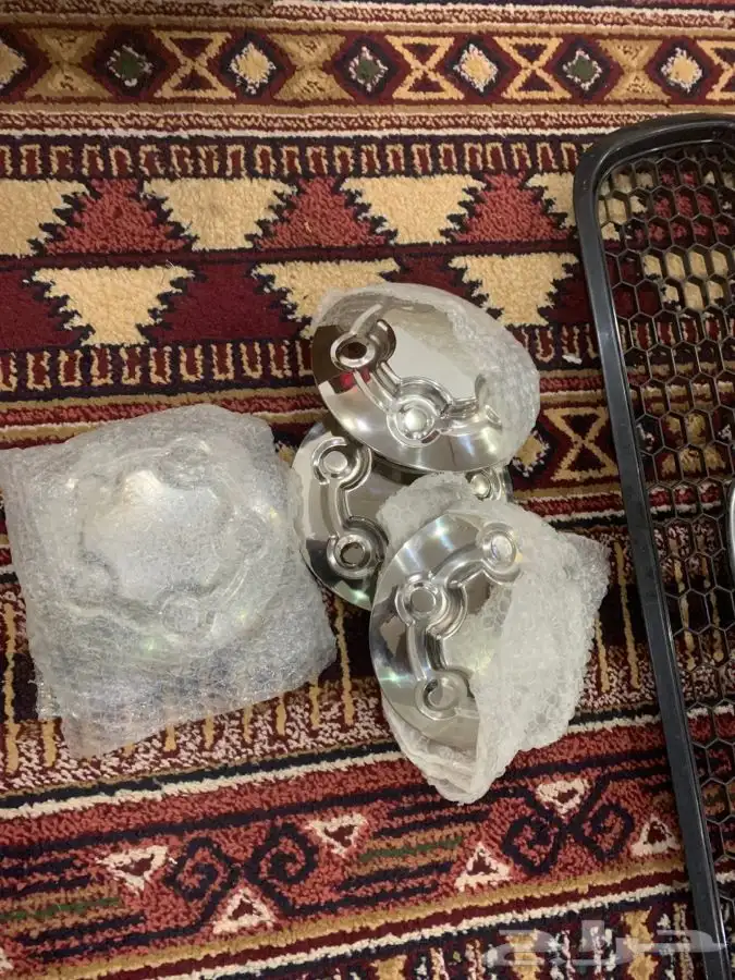 اكواب بوليسي فورد فكتوريا 1