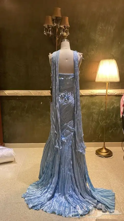 فساتين جديدة للبيع ع 300 ريال ققط 24