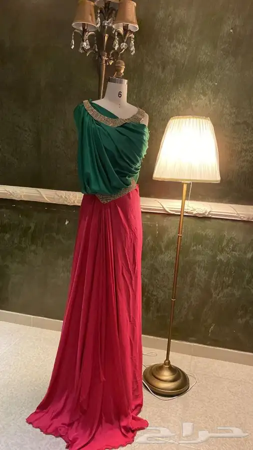 فساتين جديدة للبيع ع 300 ريال ققط 16