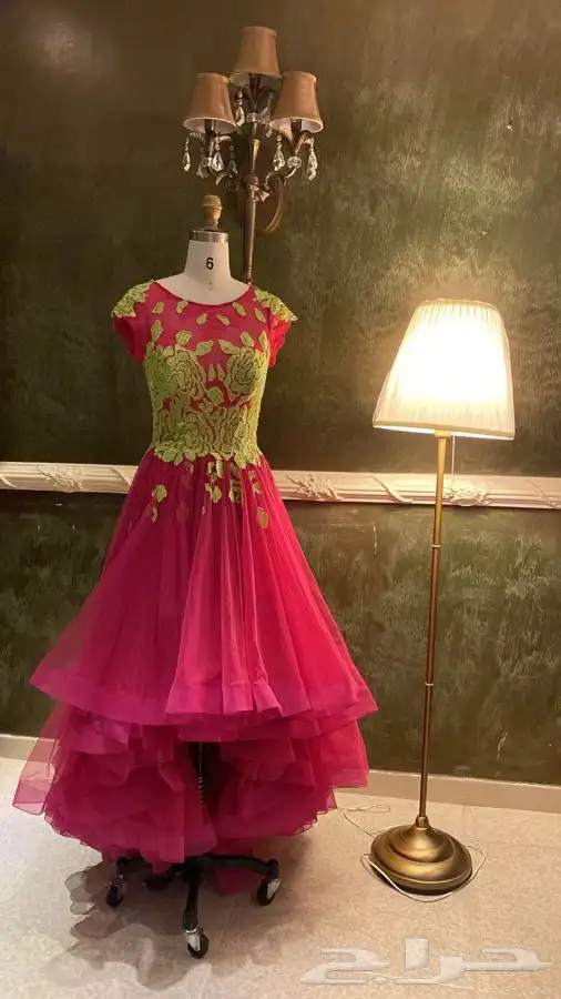 فساتين جديدة للبيع ع 300 ريال ققط 14