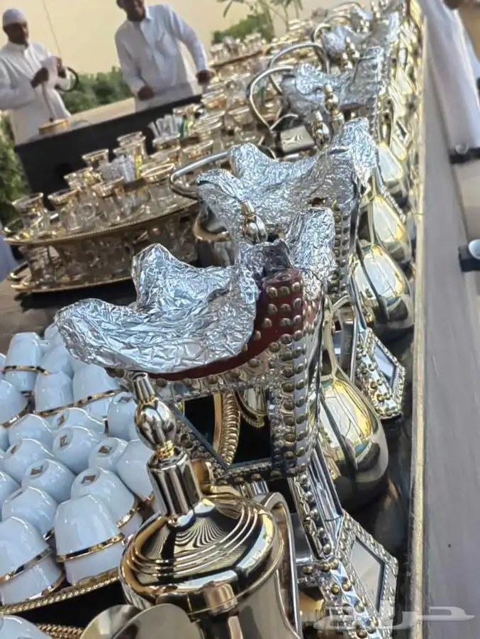 قهوجيين وصبابين العماريه قهوجي العماريه تاجير طاولات طعام 0