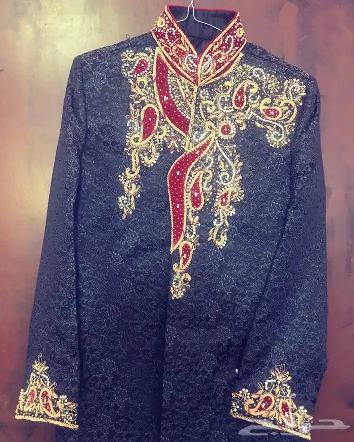 ملابس 21