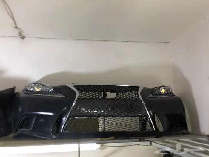 قطع غيار لكزس 23
