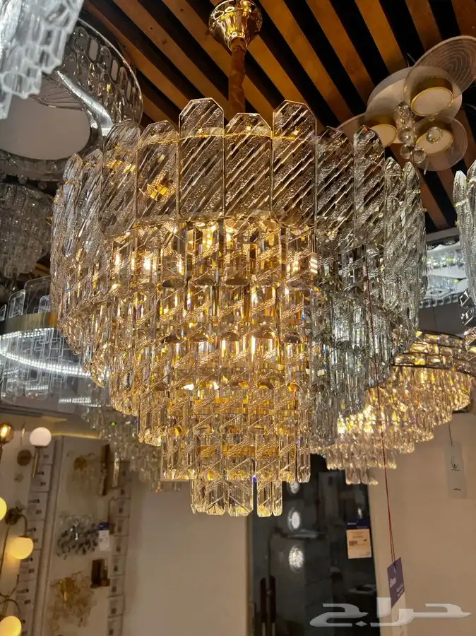 نجف ثريات 44