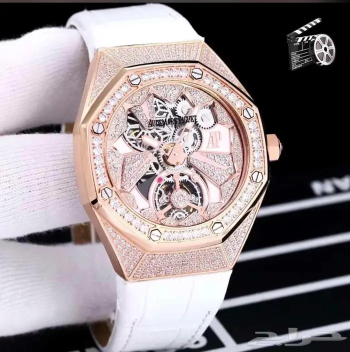 ساعات هوبلت square bang واديمارس 2023 23