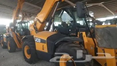 رافعة تلسكوبية شوكية للإيجار JCB ميرلو..سيزر لفت مان لفت ر 10