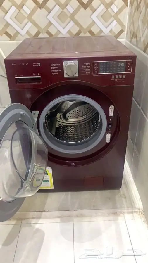 غسالة ملابس 7 كيلو الصناعه دايو بحاله جيدة 1