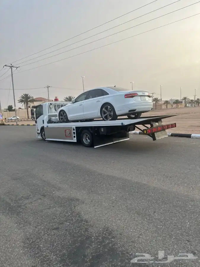 سطحه حائل لنقل السيارات 30