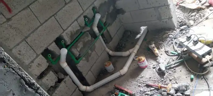 سباك ممتاز في الدمام موجود سياره 16