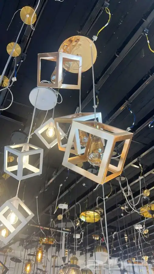 نجف ثريات 66