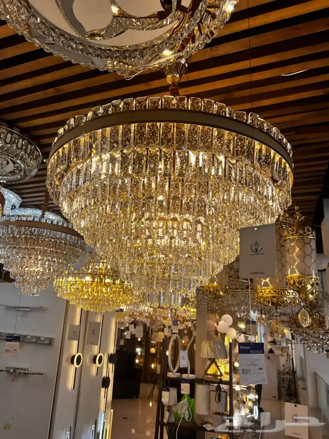 نجف ثريات 61