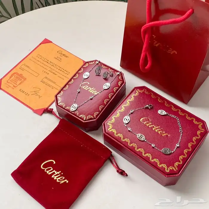 طقم اكسوارات ماركة كارتير 1