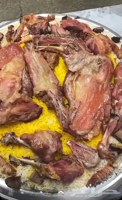 تيوس احجام كبيره جذعان مع السلخ والتوصيل او الطبخ والتوصيل 2