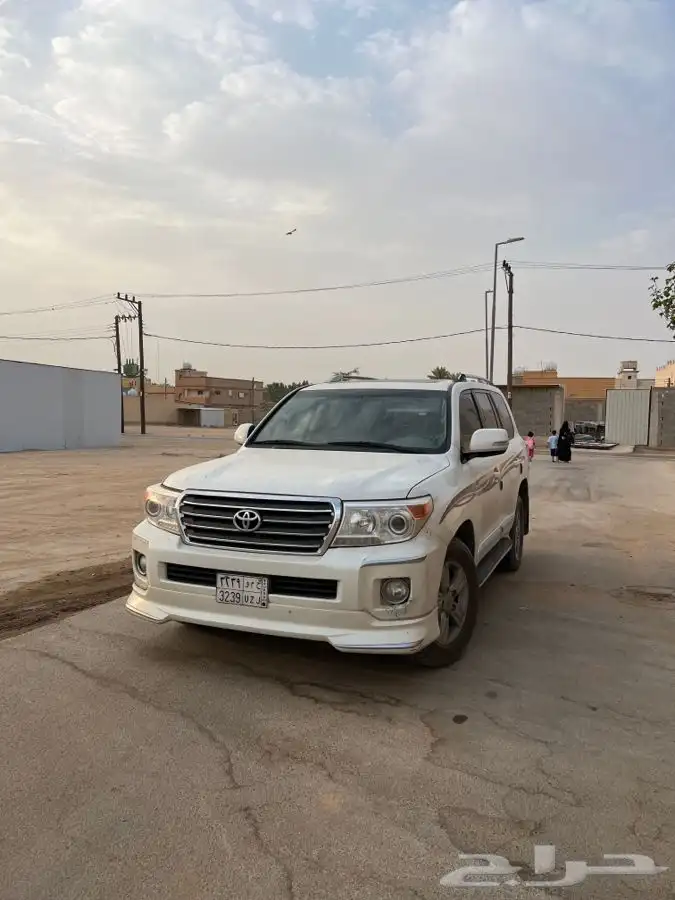 جيب لاند كروزر 2013 0