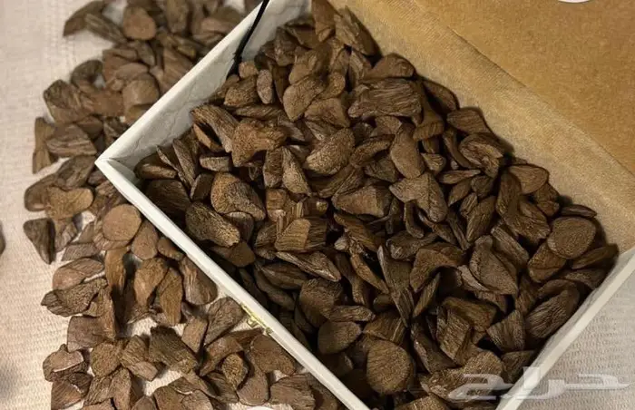 عود أرياني طبيعي محسن فاخر بسعر الجملة 2