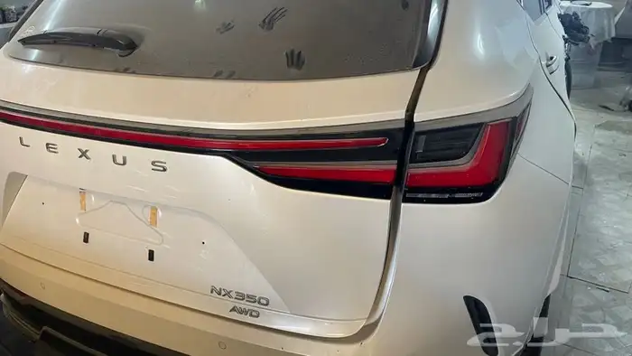 لكزس NX350 قطع غيار فقط 5