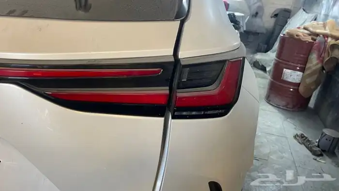 لكزس NX350 قطع غيار فقط 24
