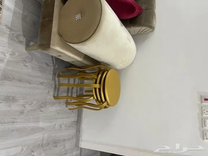 كنب نظيف جدا 0