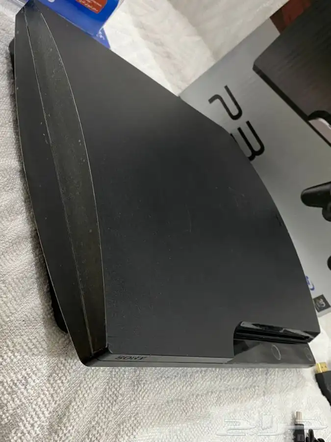 سوني 3 بكامل اغراضه ب 399 4