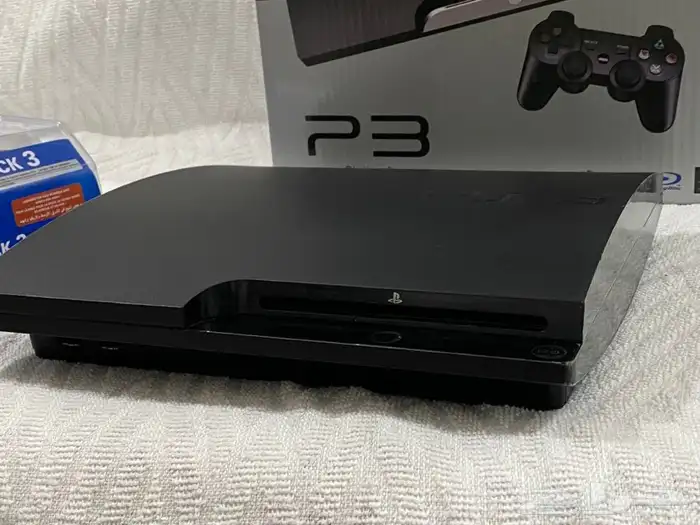 سوني 3 بكامل اغراضه ب 399 3