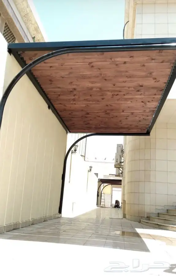 جلسات خشبيه ومظلات بافخم التصاميم الهندسية 3