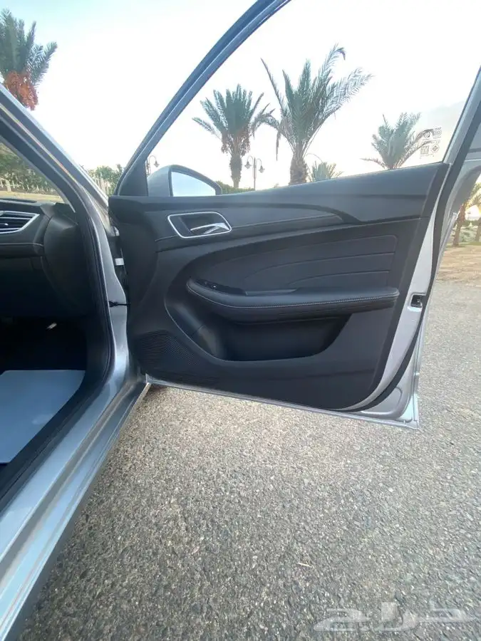 ام جي 5 2023 فل كامل شبة وكالة 28