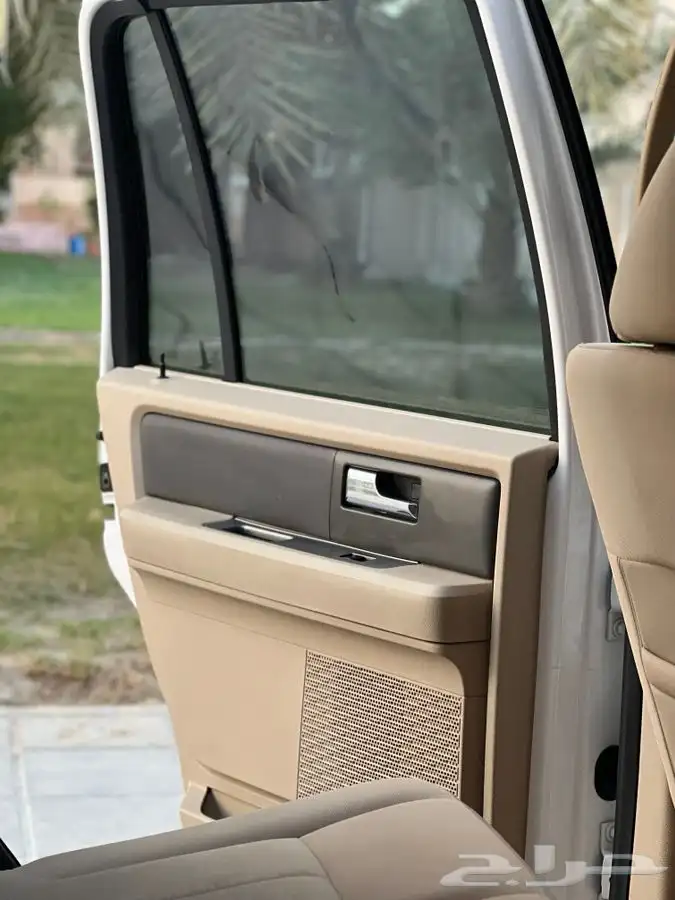 (( تم البيع ))فورد اكسبيدشن 2013 ممشى 187 الف 37