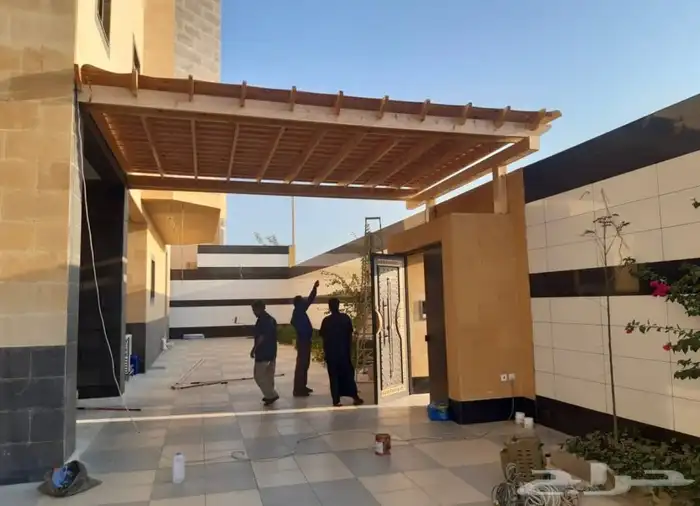جلسات خشبيه ومظلات بافخم التصاميم الهندسية 7