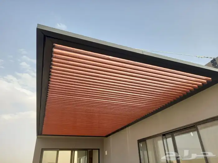 جلسات خشبيه ومظلات بافخم التصاميم الهندسية 2
