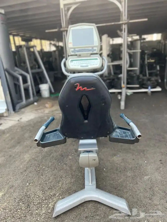 اجهزة ارضيات اكسسوارات اندية رياضية جديد و مستعمل 7