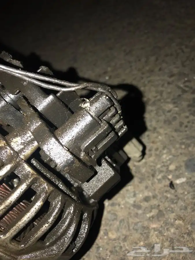 للبيع قطع كابرس 2006 V8 10