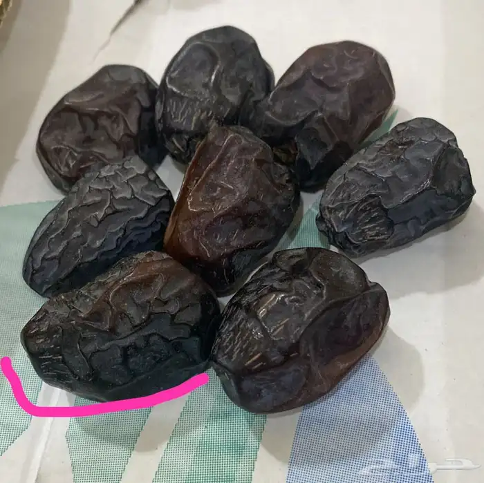 عجوه فاخرره حبه كبيره 23