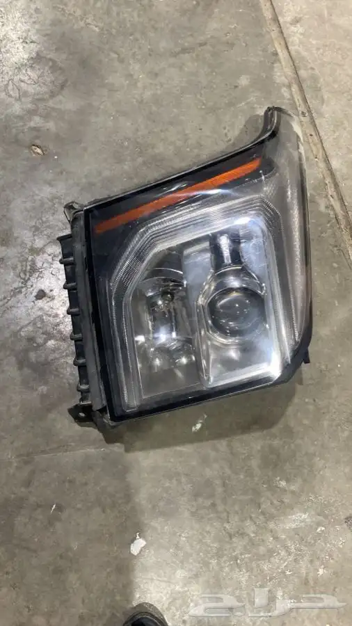 مندوب قطع غيار تشليح تشاليح الحاير والسلي 30