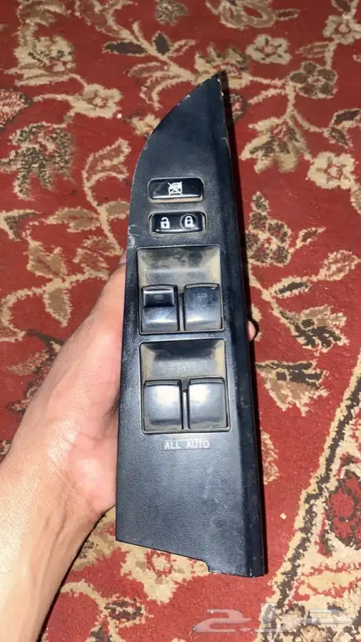 مندوب قطع غيار تشليح تشاليح الحاير والسلي 31