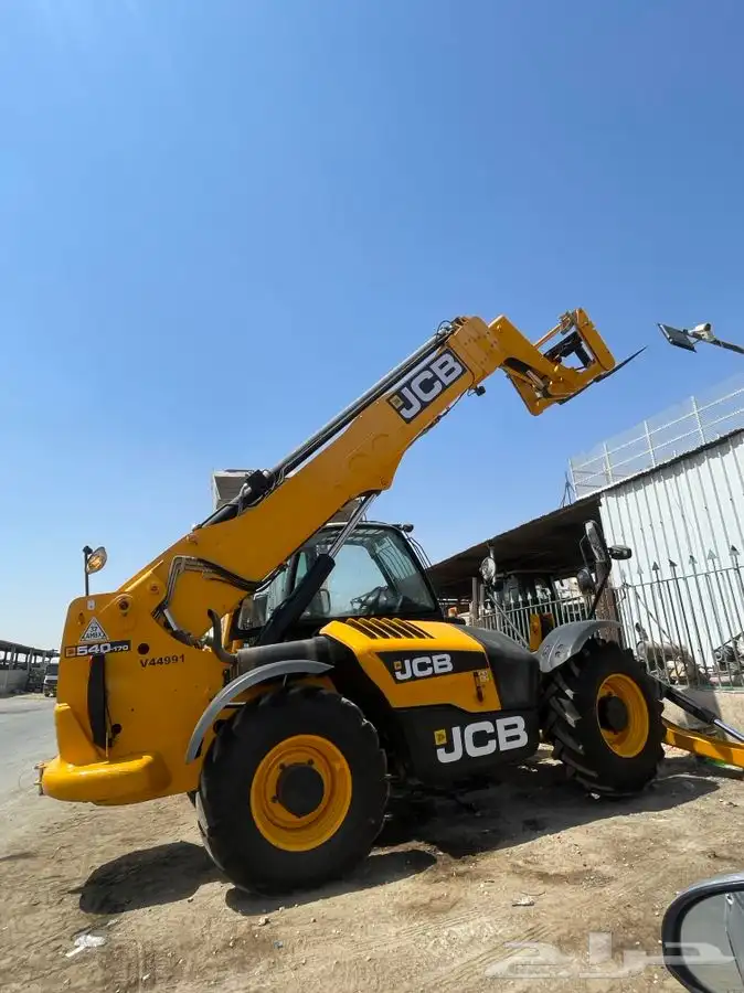 رافعه تلسكوبيه JCB تلي هندر بوم 17 متر 0