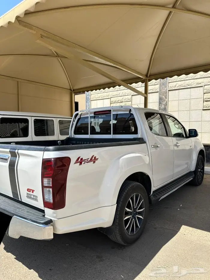 ايسوزو 2020 GT باخشب 2