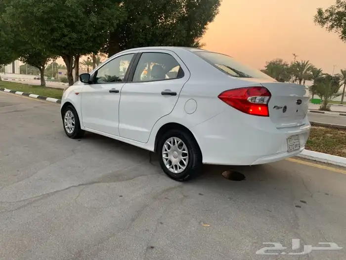 فورد فيجو 2017 (( تم البيع )) 4