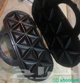 آلة سمبوسة كهربائية استعمال نظيف بحالة جيدة 1