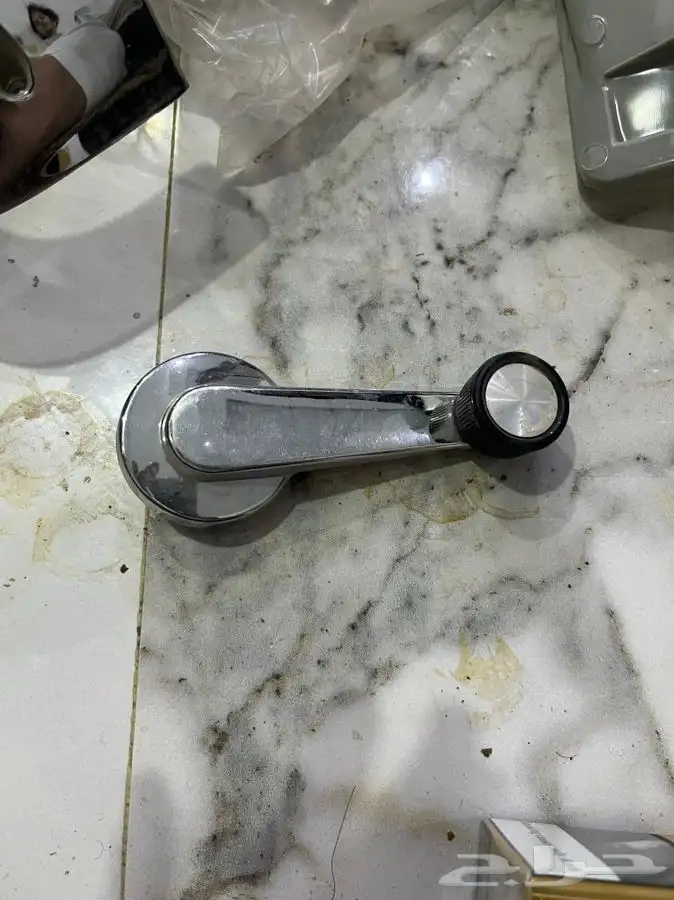 قطع جمس قديم منوعه وبيع سمح 13